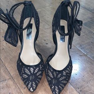 INC International Concepts Kaiaa Lace Bow Pumps